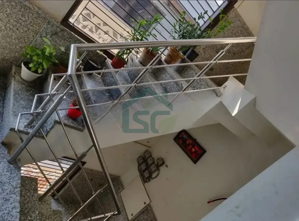 Asilo India Girls PG in GTB Nagar, Delhi — property photo 5