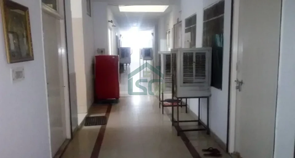 Maa Sharda PG in Munirka, Delhi — property photo 1