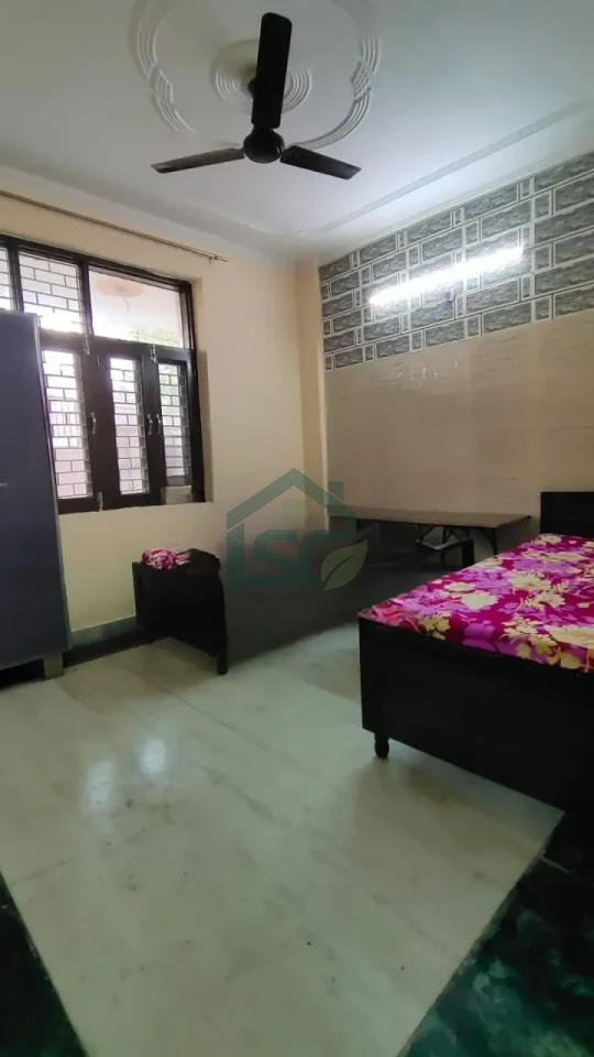 Gurukripa Boys PG in Sector 72, Noida — property photo 4