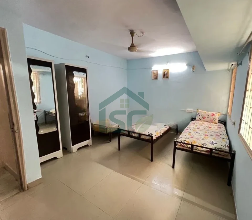 Photo 3 of Saanvika PG, Tadwadi, Surat
