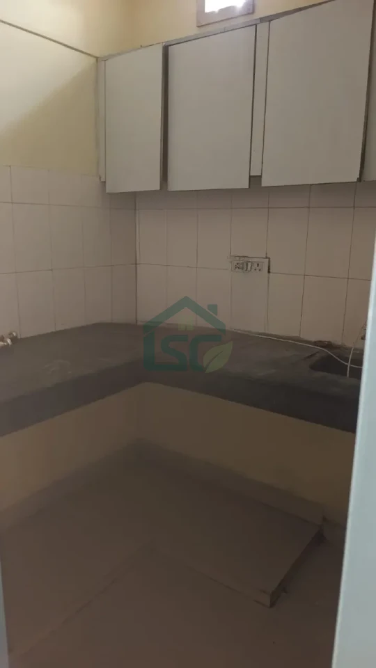 Cozy Stay in Sector 18, Gurugram — property photo 4
