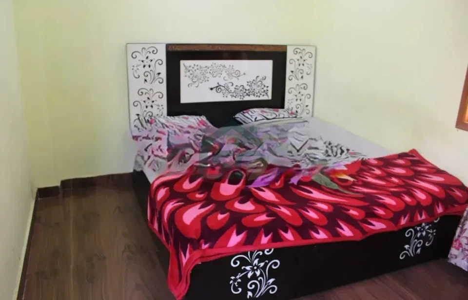 N.Y.C accommodations in Nawada, Delhi — property photo 2