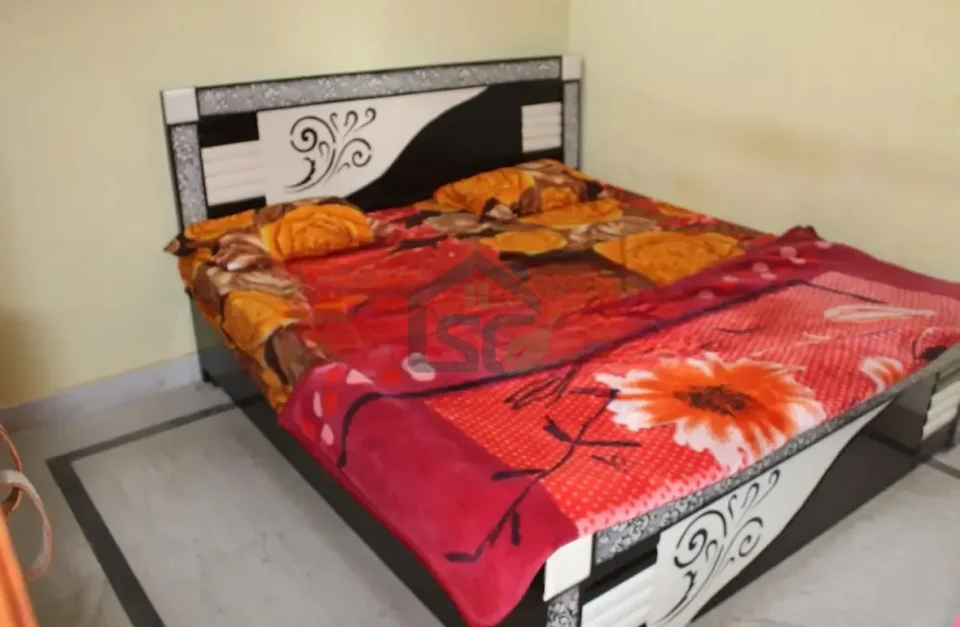 N.Y.C accommodations in Nawada, Delhi — property photo 3
