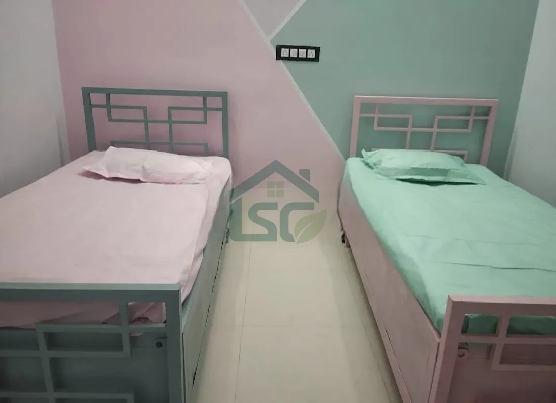 At The Friends Stay - Girls PG, Adil Nagar, Lucknow