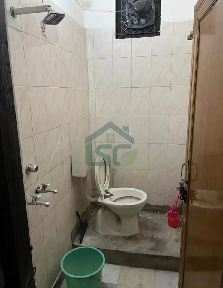 Meenu PG Boys And Girls in Shakurpur, Delhi — property photo 3