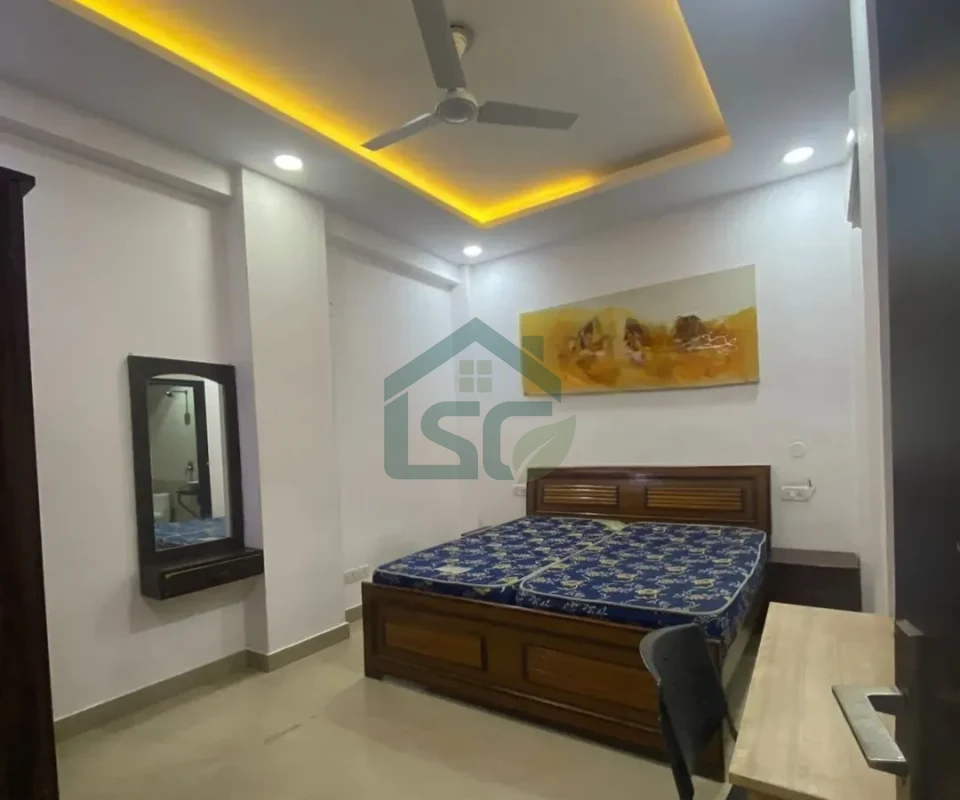 The Queen's Paying Guest in Sector 19, Noida — property photo 2