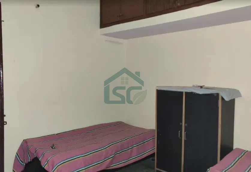 JK Boys AND Girls PG in Kalkaji, Delhi — property photo 2