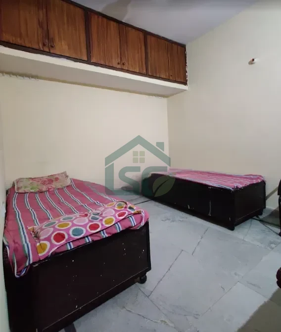 JK Boys AND Girls PG in Kalkaji, Delhi — property photo 1