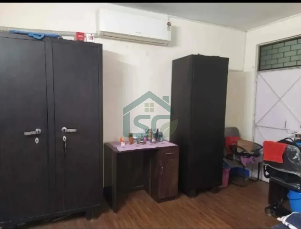 Elegant PG in Rohini, Delhi — property photo 4