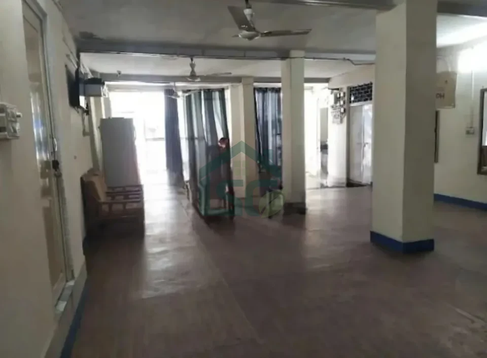 Elegant PG in Rohini, Delhi — property photo 2