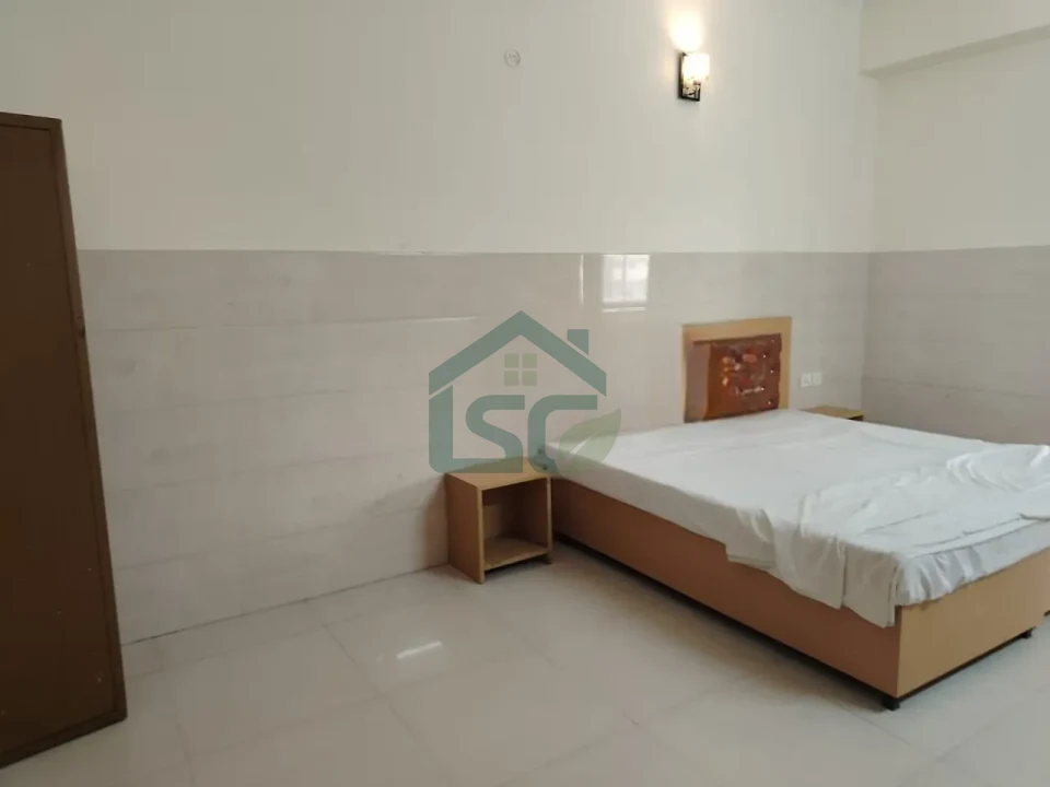Smart Living PG in Sector 63, Noida — property photo 1
