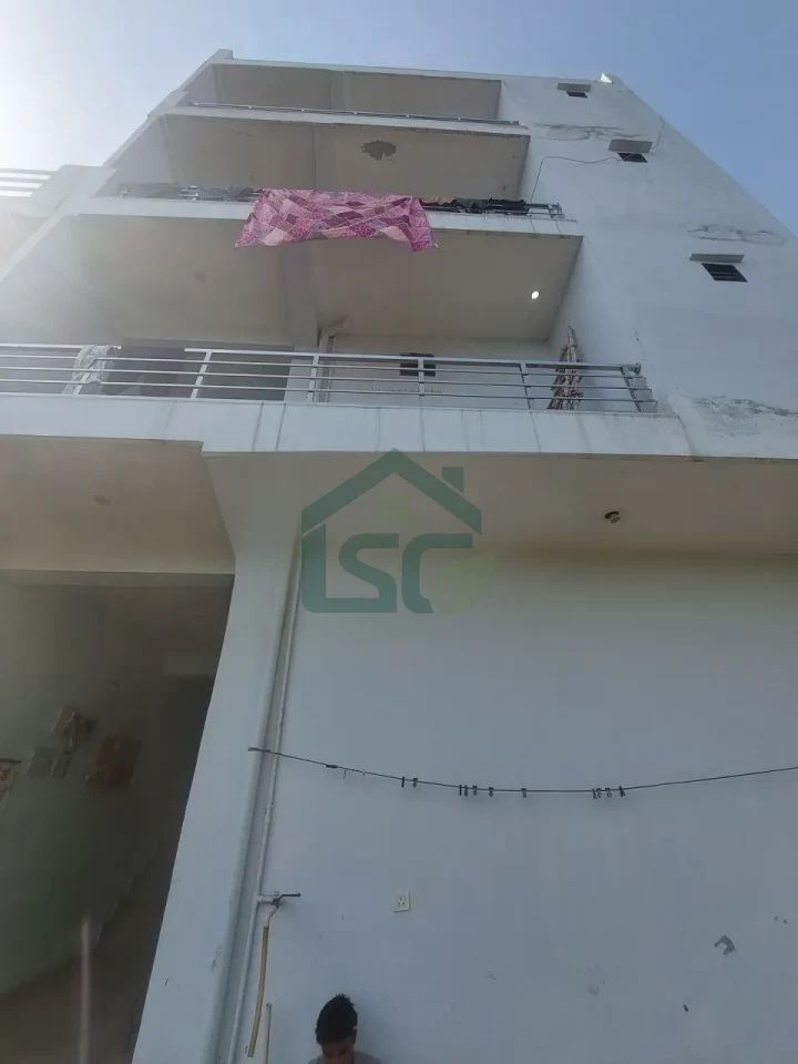 Rajinder Room For Rent in Lakhnaula, Gurugram — property photo 2