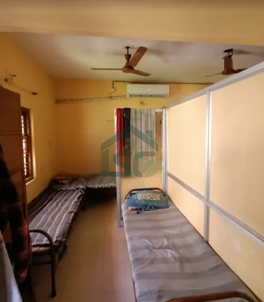 Photo 4 of Lakhia Hostel & PG, Paldi, Ahmedabad