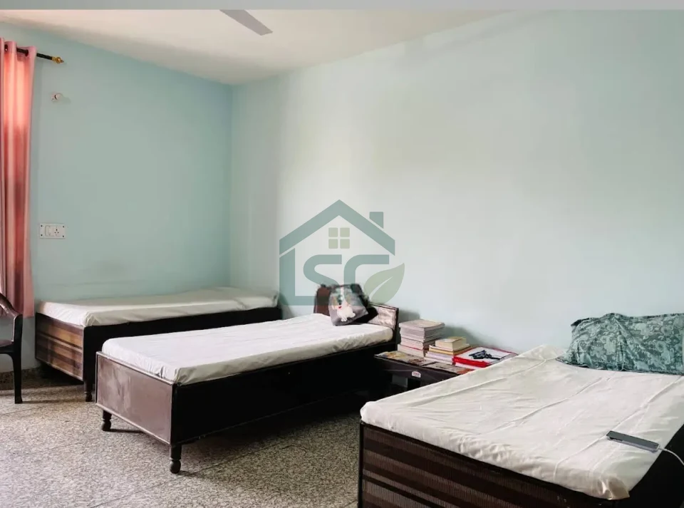 Rao girls PG in Sector 13, Gurugram — property photo 2
