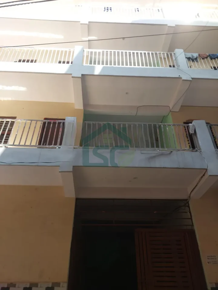 Rajinder Room For Rent in Imt Manesar, Gurugram — property photo 1