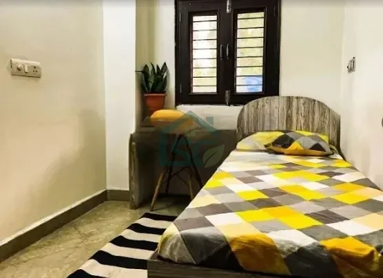 Aadesh Girls PG in Saket, Delhi — property photo 2