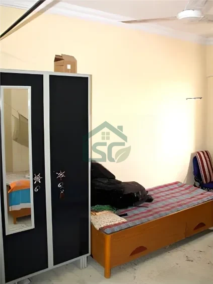 At Snackers Accommodation, Goregaon, Mumbai