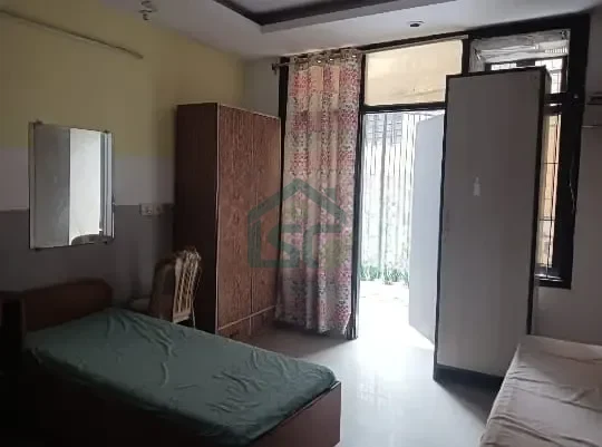 University PG in Kamla Nagar, Delhi — property photo 4