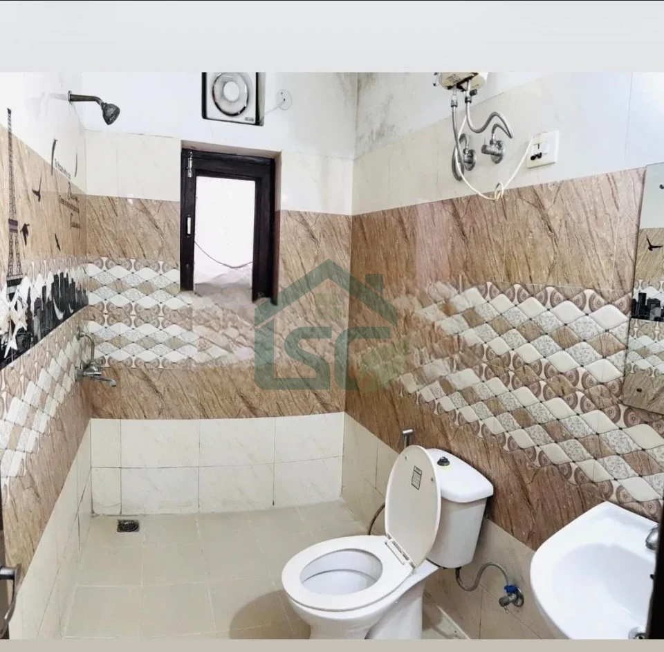 Photo 5 of Balaji Homes Boys & Co-Living PG, Sector-48, Gurgaon