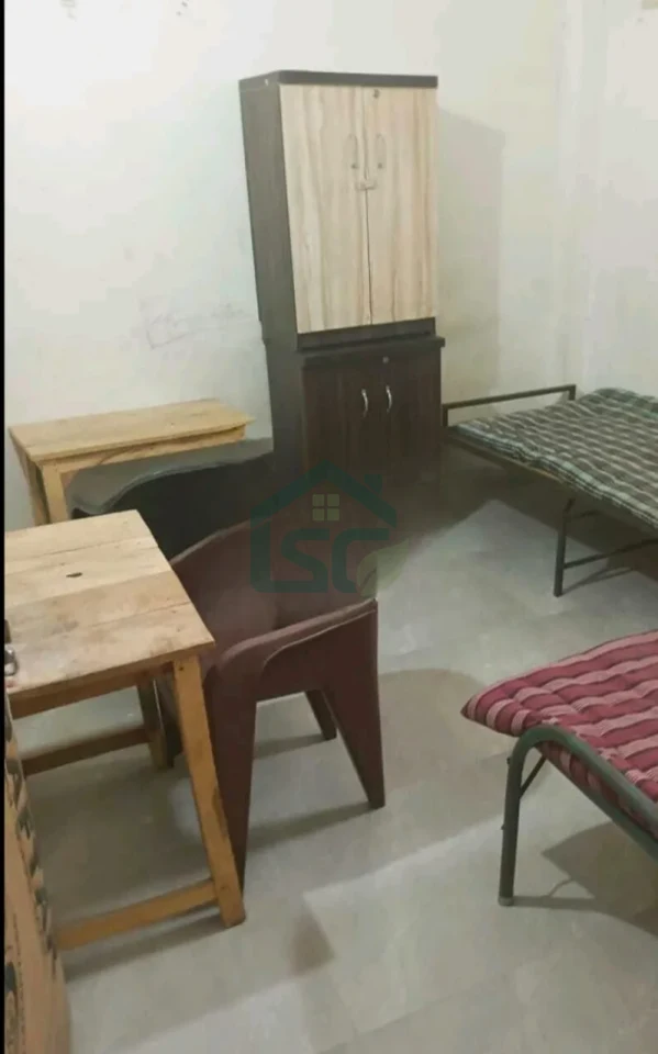 Photo 3 of Cst ( Colivez Stay ) PG, Husainganj, Lucknow