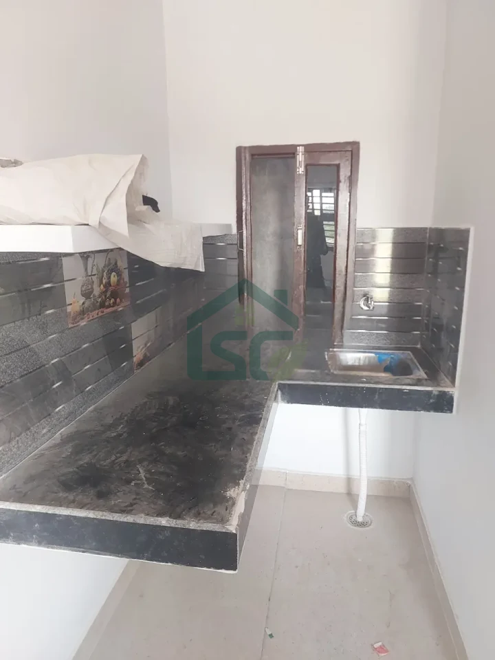 Inder Room For Rent in Sector 86, Gurugram — property photo 3