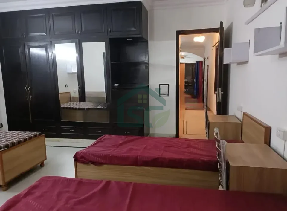 PG in Mukherjee Nagar in Mukherjee Nagar, Delhi — property photo 5