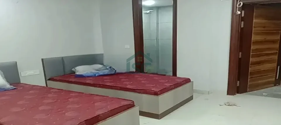 PG in Mukherjee Nagar in Mukherjee Nagar, Delhi — property photo 2