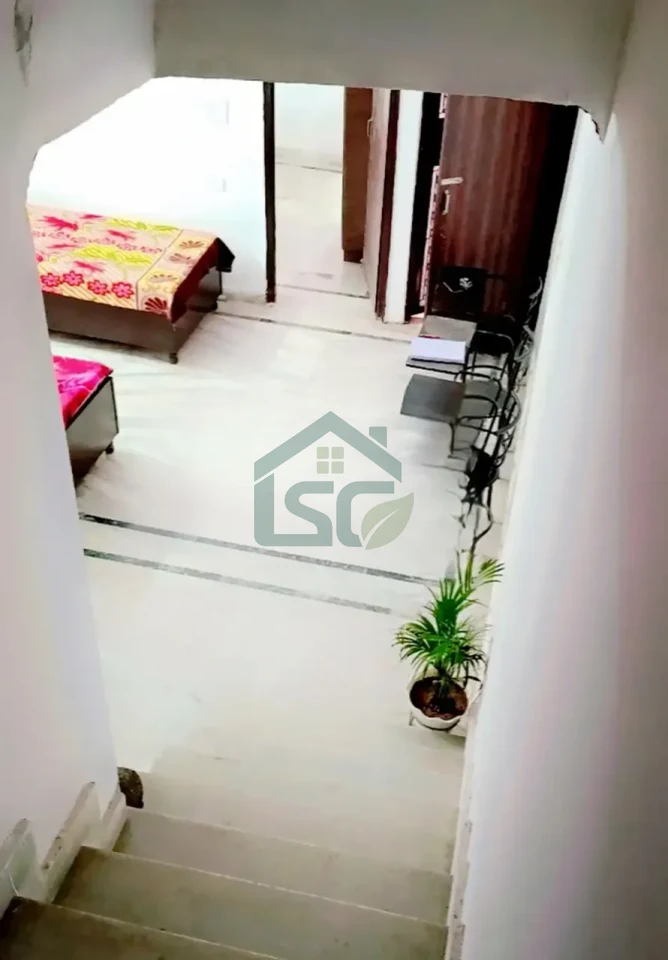 Gayatri Sadan in Hari Nagar, Delhi — property photo 3