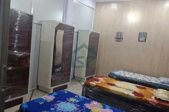 At Sharma Residency PG, Purani Mandi, Agra