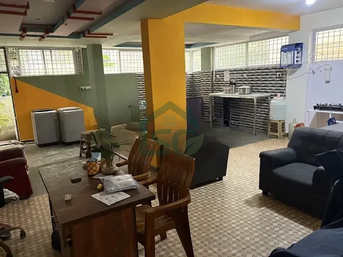 Om House Luxury Stay in Mahipalpur, Delhi — property photo 4