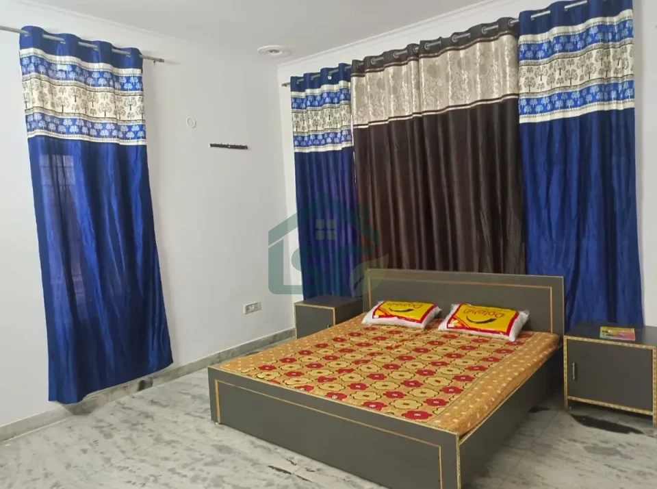 Raja PG in Sector 18, Gurugram — property photo 3
