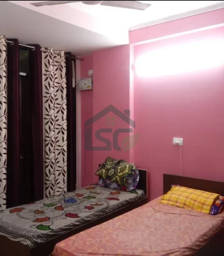 HR Girls PG in Sector 15, Gurugram — property photo 3