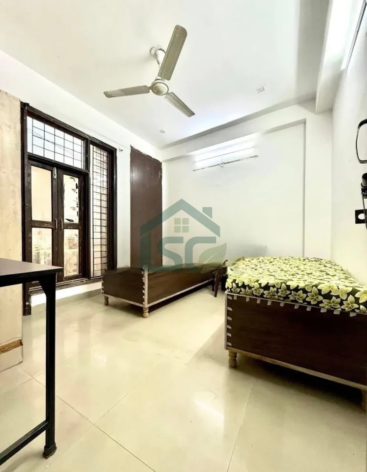 Photo 4 of LivIT Stays Platinum PG, Sainik Farm, New Delhi
