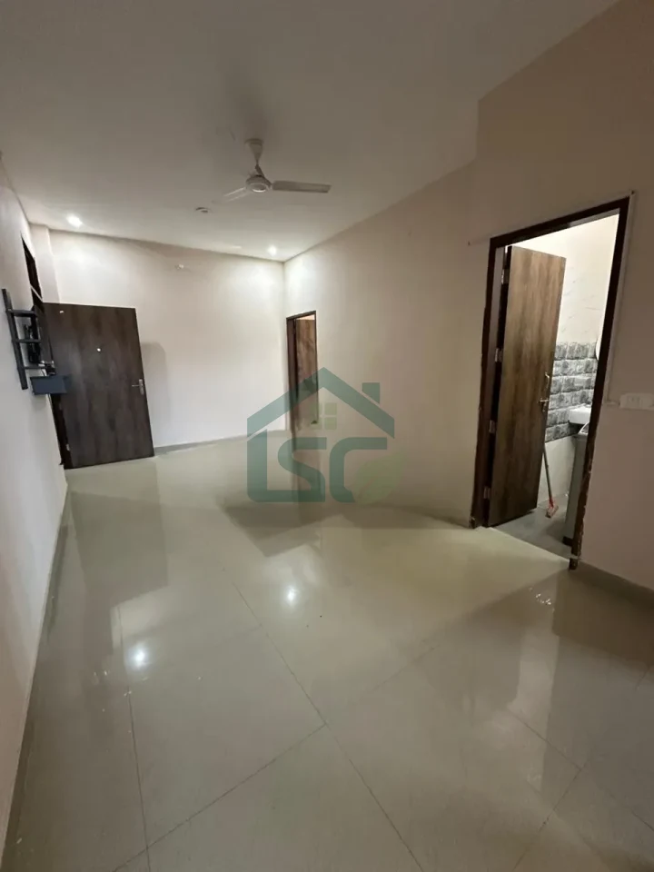 House no 37 in Sector 15, Gurugram — property photo 2