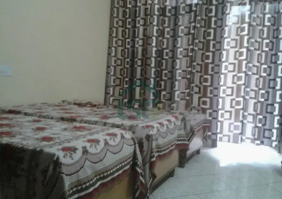 Krishan PG Yamuna vihar in Tukhmirpur, Delhi — property photo 2