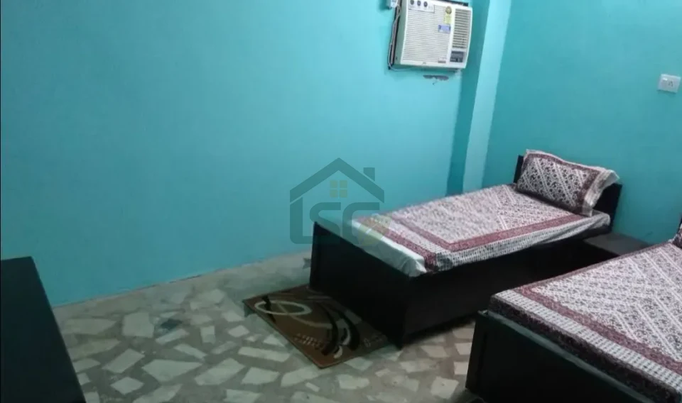 Glorious PG in Sector 63 A, Noida — property photo 3