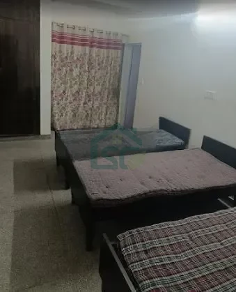 Omya Girls PG in Sarita Vihar, Delhi — property photo 1