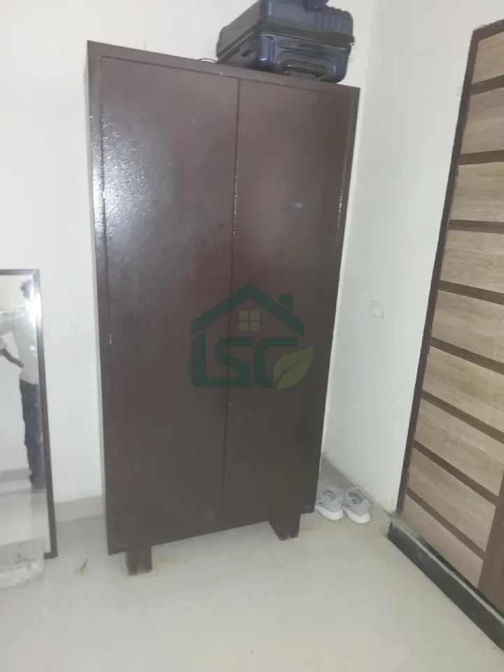 Pinku Room For Rent in Sector 57, Gurugram — property photo 2