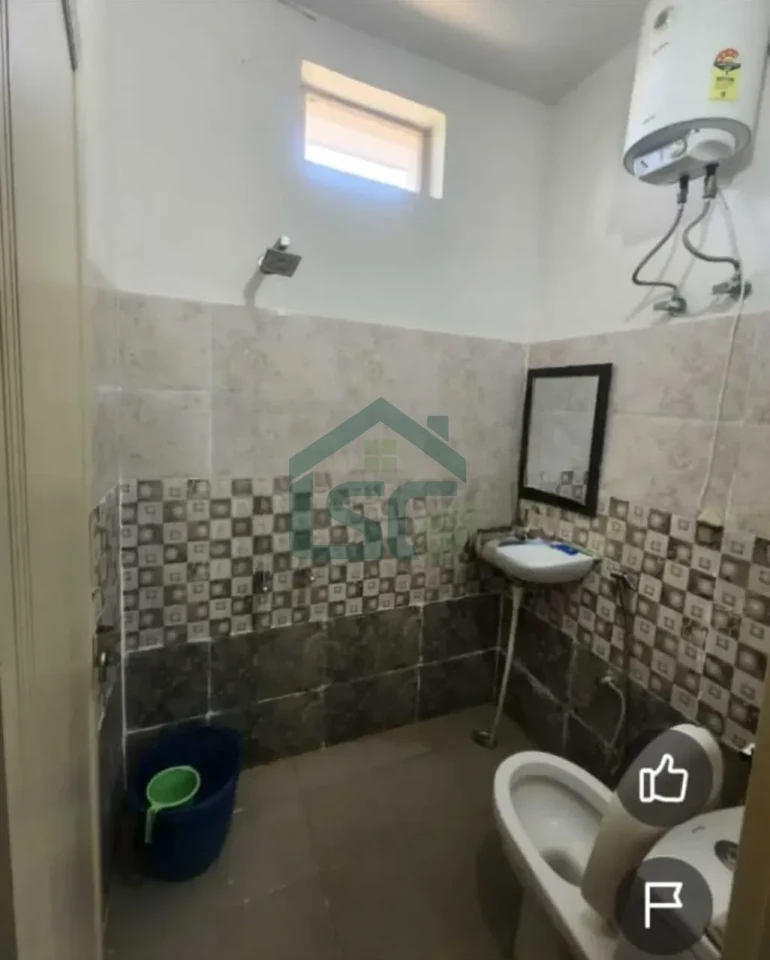 Down Town PG in Sector 51, Gurugram — property photo 3