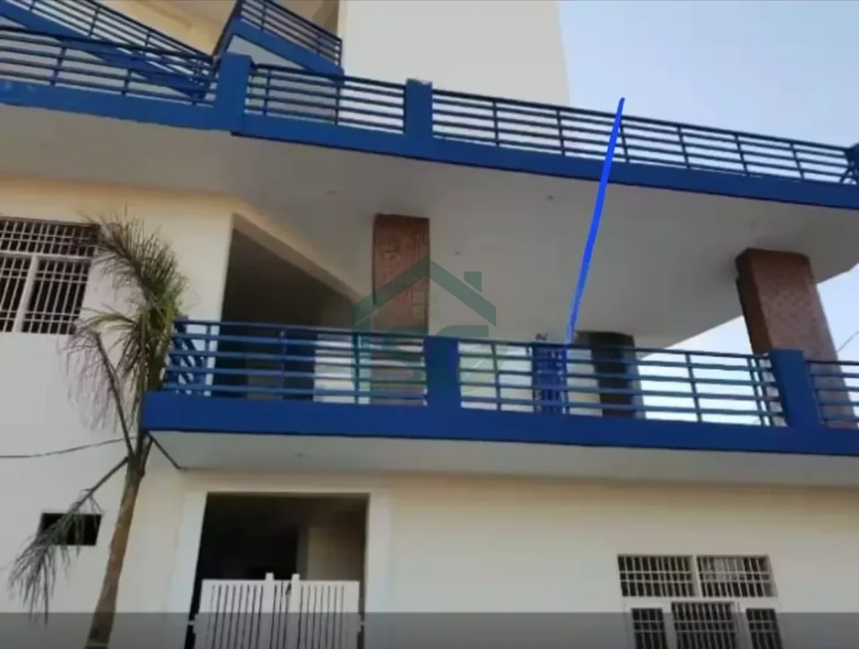 Down Town PG in Sector 51, Gurugram — property photo 5