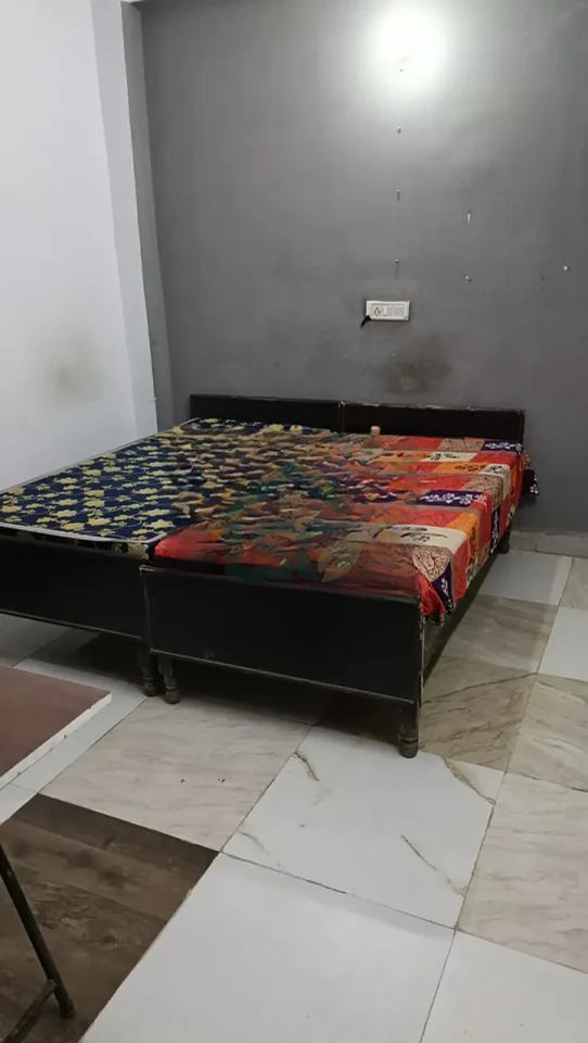 OM PG in Sector 135, Noida — property photo 2