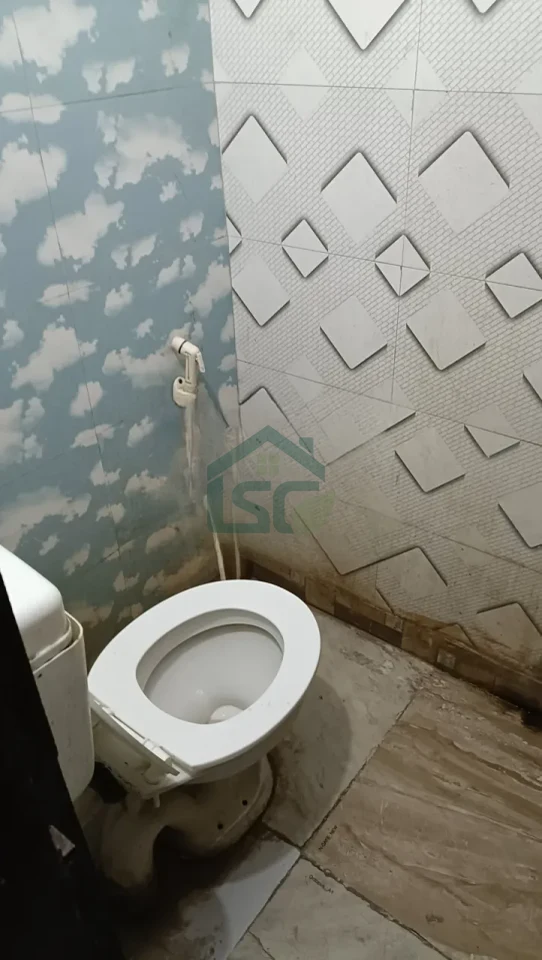 OM PG in Sector 135, Noida — property photo 5