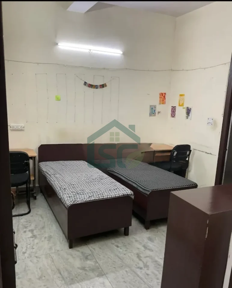 Kashyap PG in Greater Kailash, Delhi — property photo 1