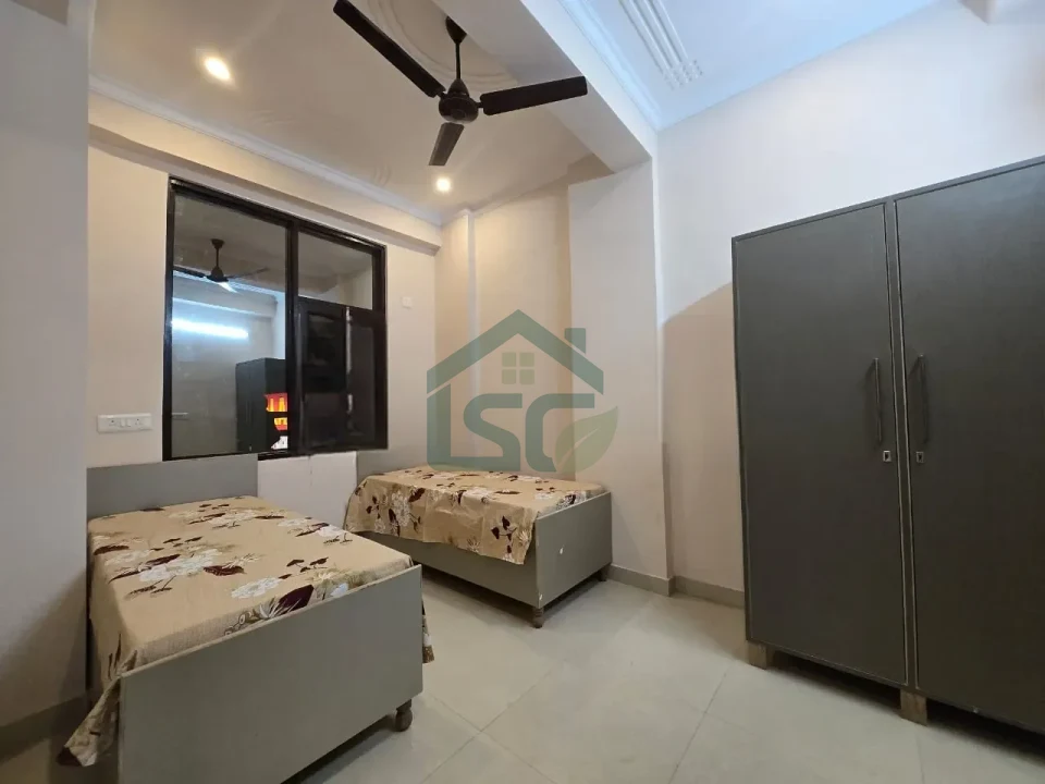 Shivanand PG Girls in Sector 66, Noida — property photo 3