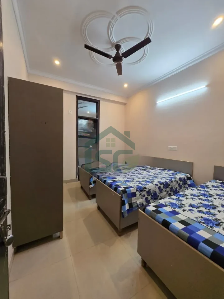 Shivanand PG Girls in Sector 66, Noida — property photo 1