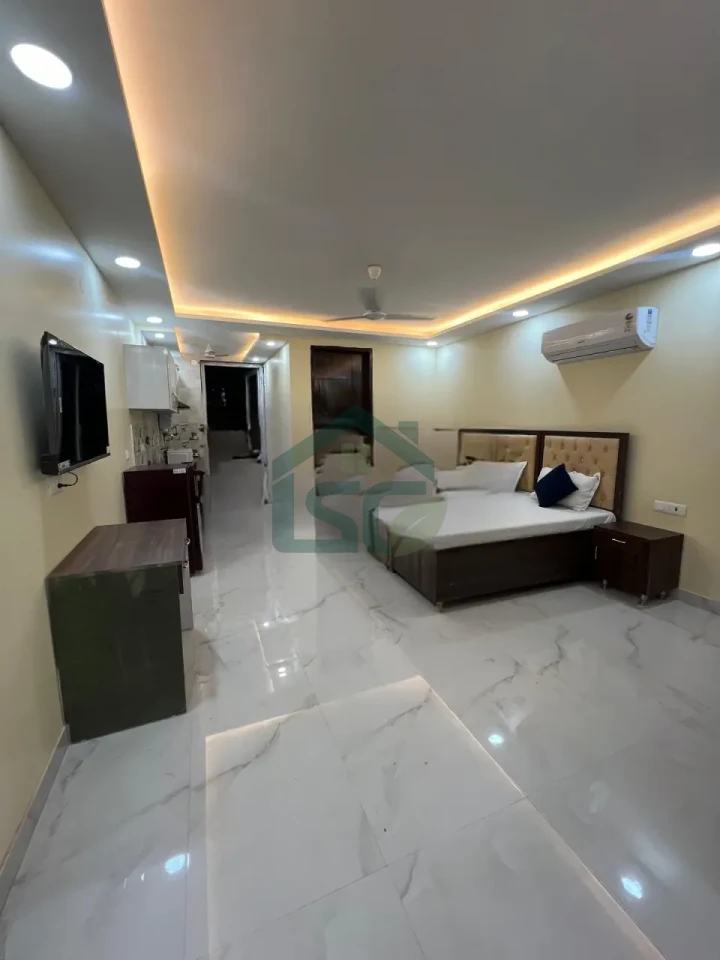 Amrit residency in Sector 23, Gurugram — property photo 2