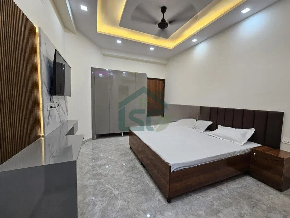 Photo 5 of Amrit Residency House No 1382, Sector 23A, Gurgaon