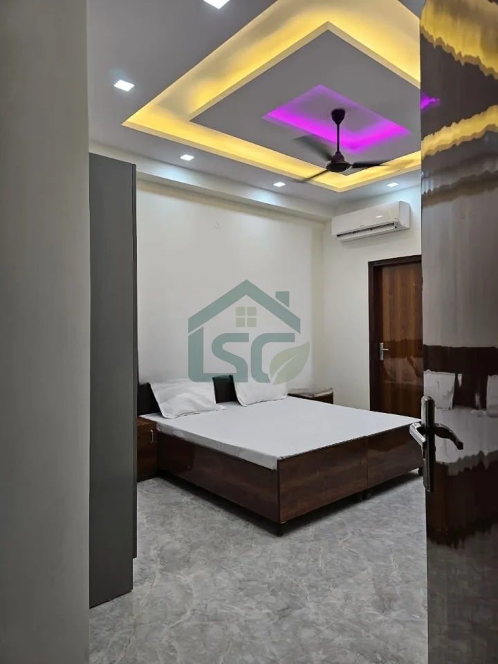 Photo 2 of Amrit Residency House No 1382, Sector 23A, Gurgaon