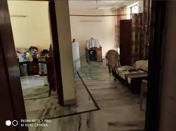 Shree Ram PG in Sector 10, Gurugram — property photo 2