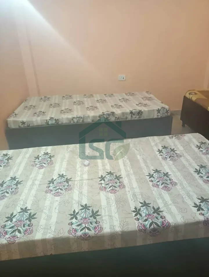 Shree Ram PG in Sector 10, Gurugram — property photo 5